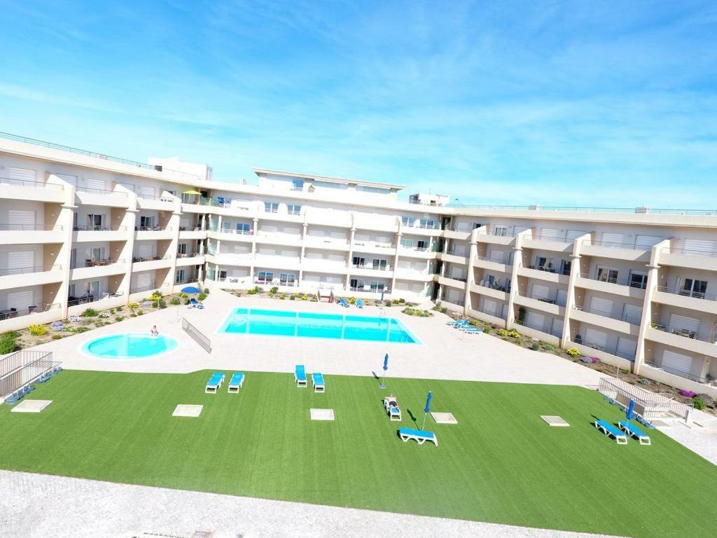 Apartamento Em Quinta Da Barracuda Albufeira Esterno foto